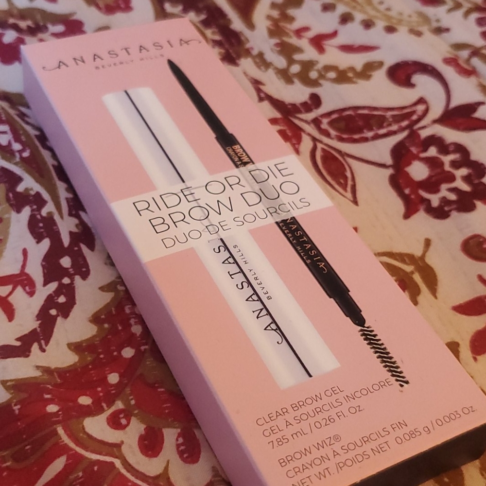 #2 - Anastasia Beverly Hills Ride or Die Brow Duo